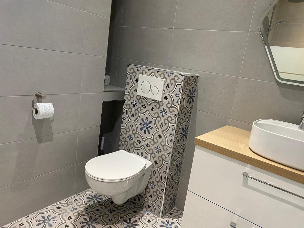 Magnifique Appartement Climatise - Classe 4 Etoiles Terrasson Ngoại thất bức ảnh